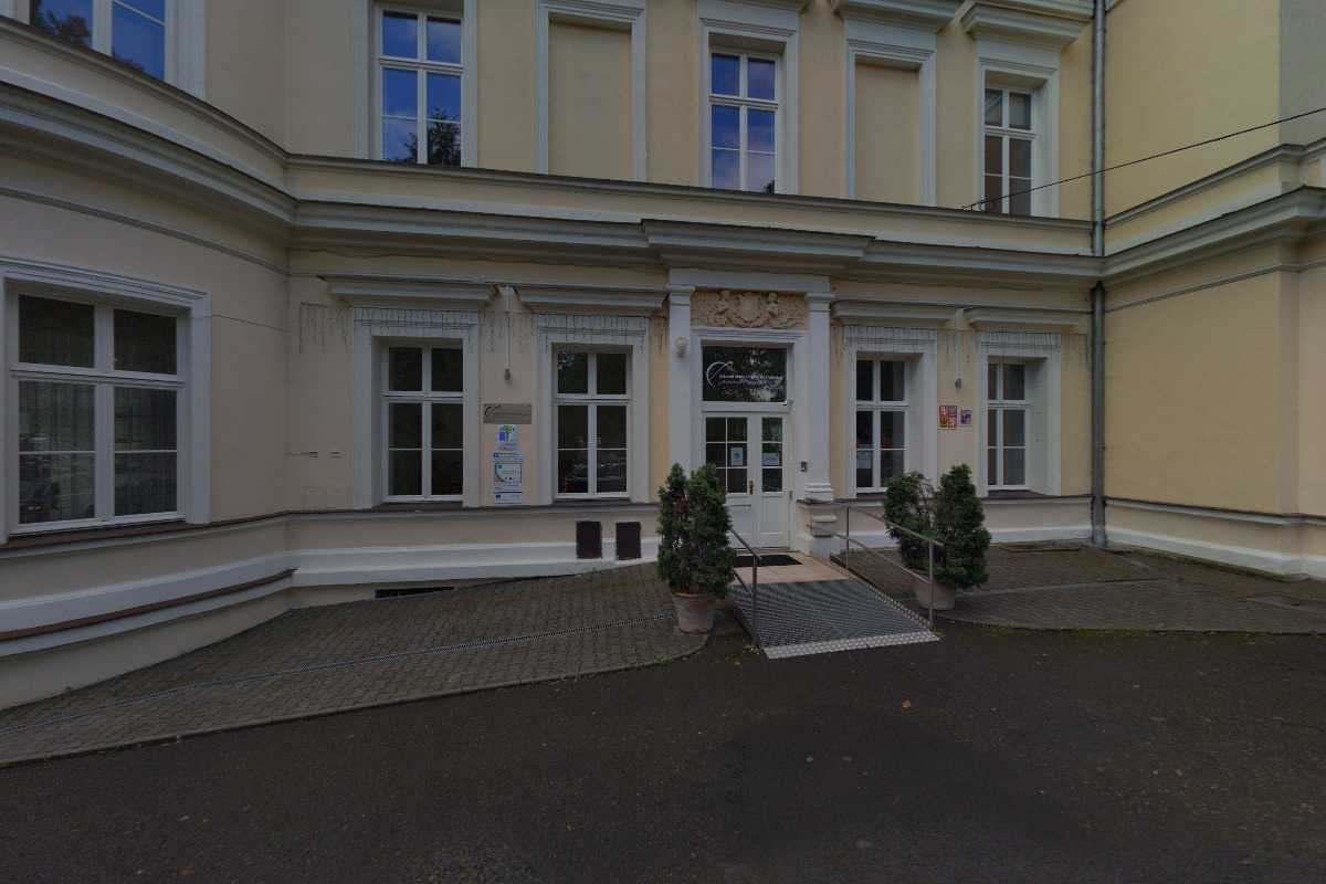 Střední škola logistická Dalovice, příspěvková organizace