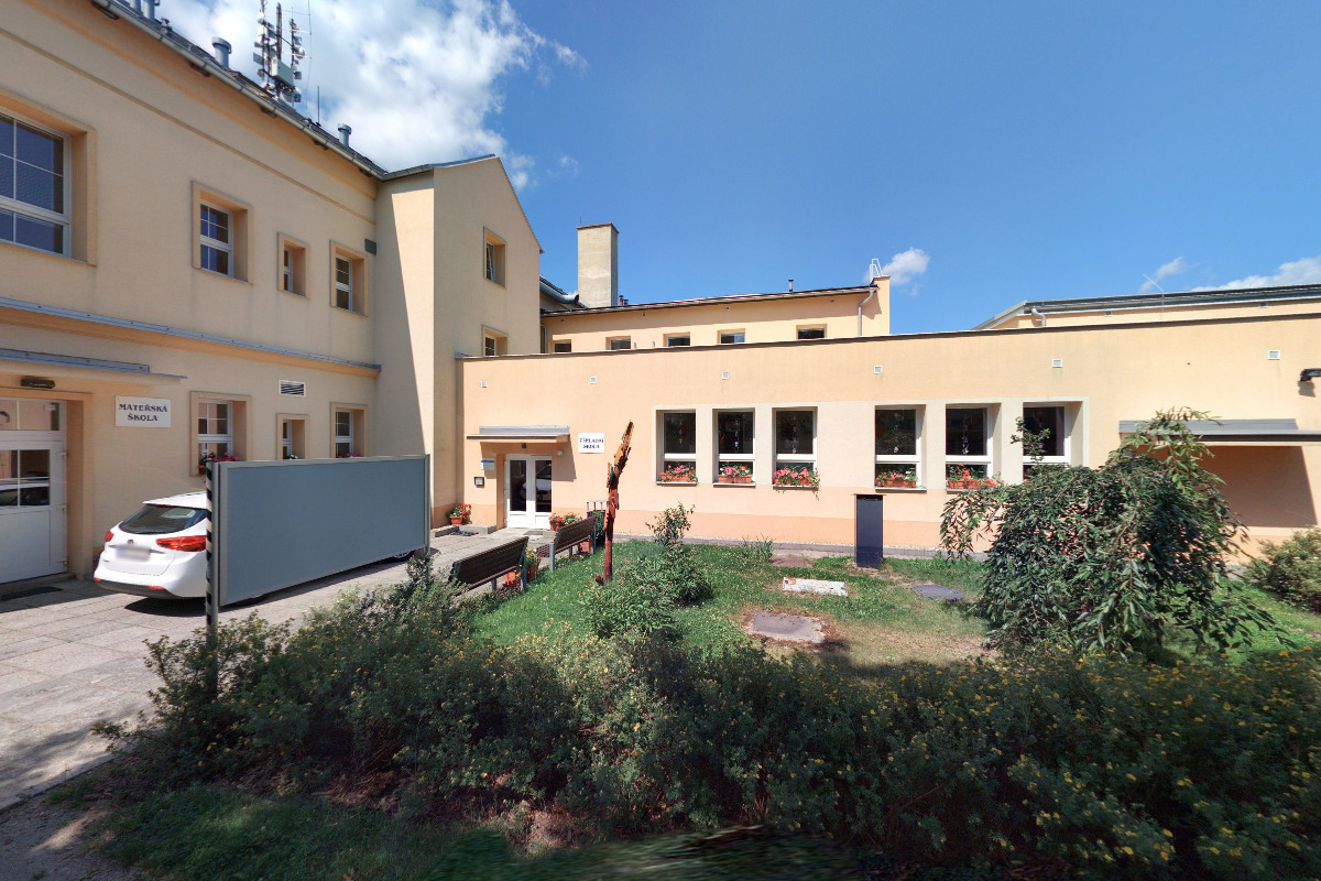ZŠ a MŠ Dlouhý Most