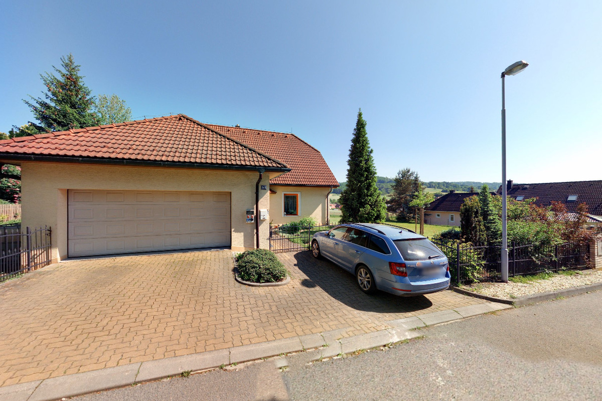 inChaNet s.r.o. - Nabíjecí stanice