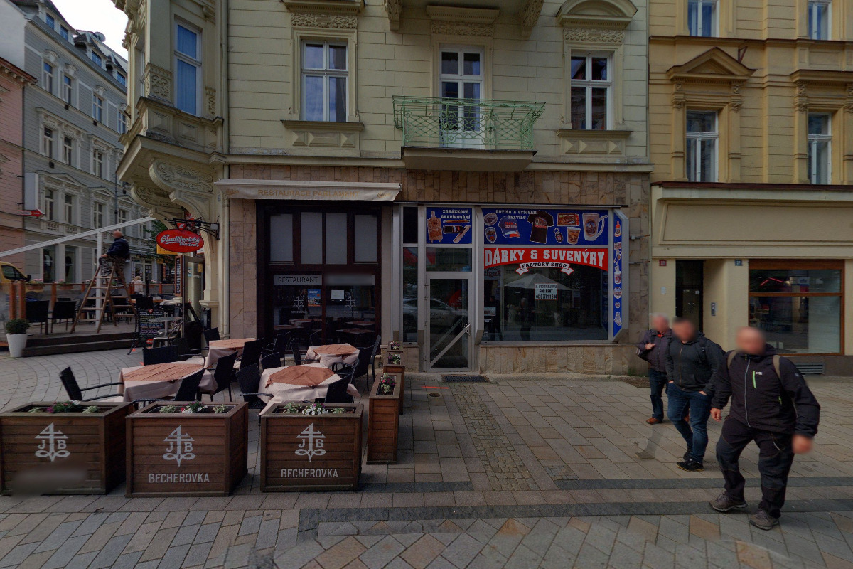 Kamila Vojtášková, realitní makléř foto 2