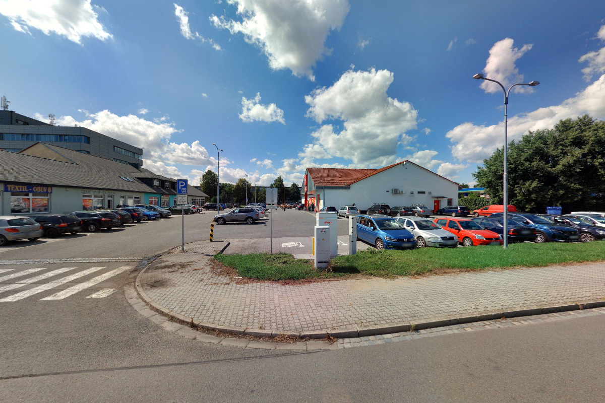 Dobíjecí stanice E.ON Drive