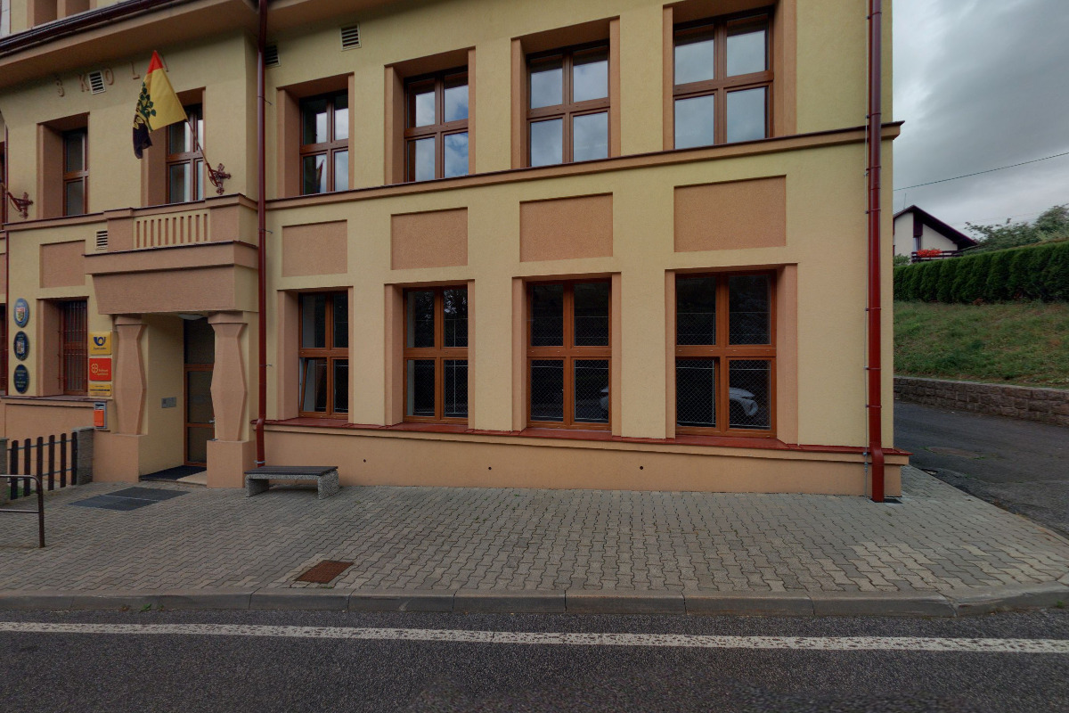 Obecní knihovna Skuhrov