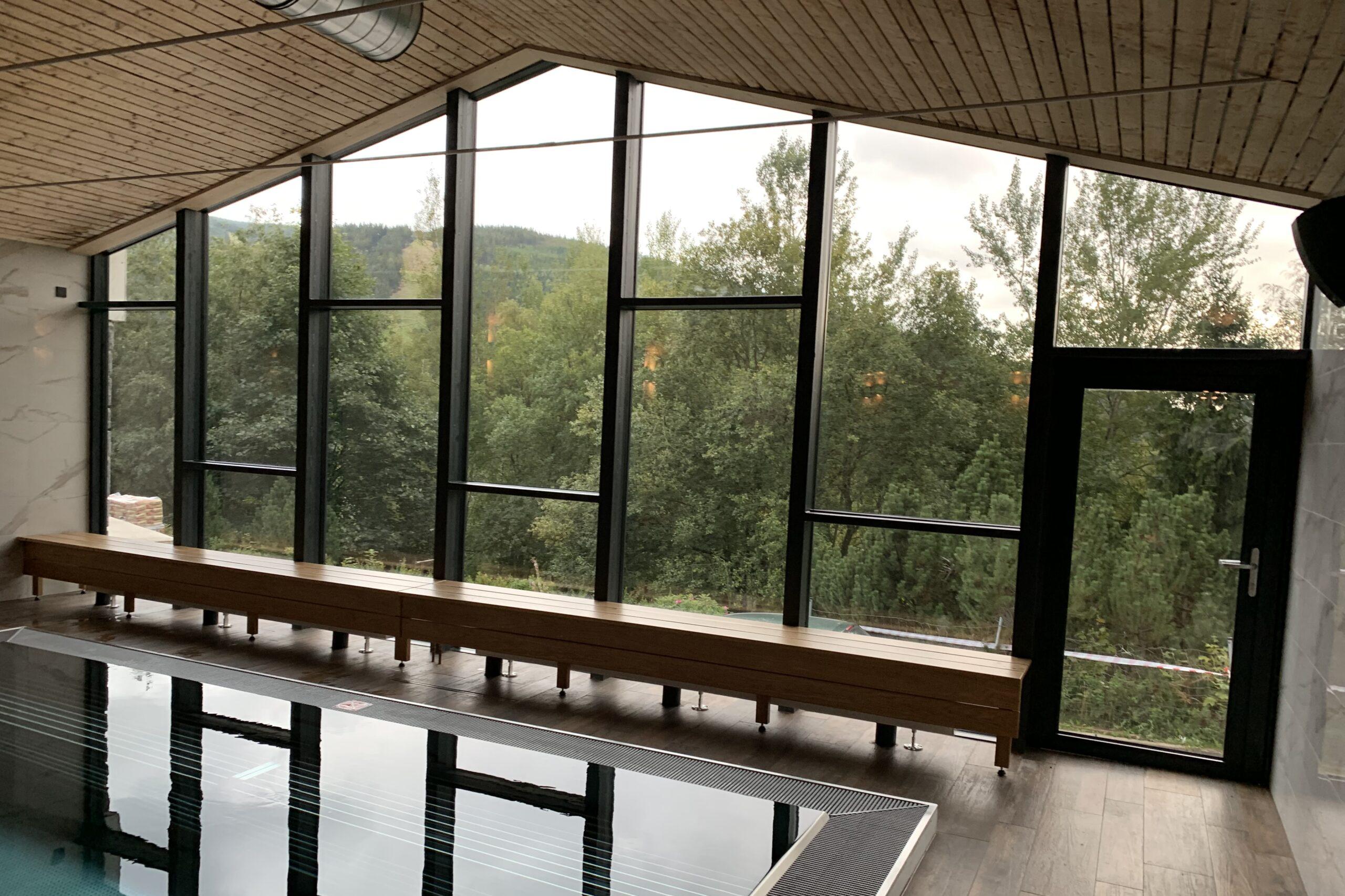 Hliníkové moderní fasádní systémy.