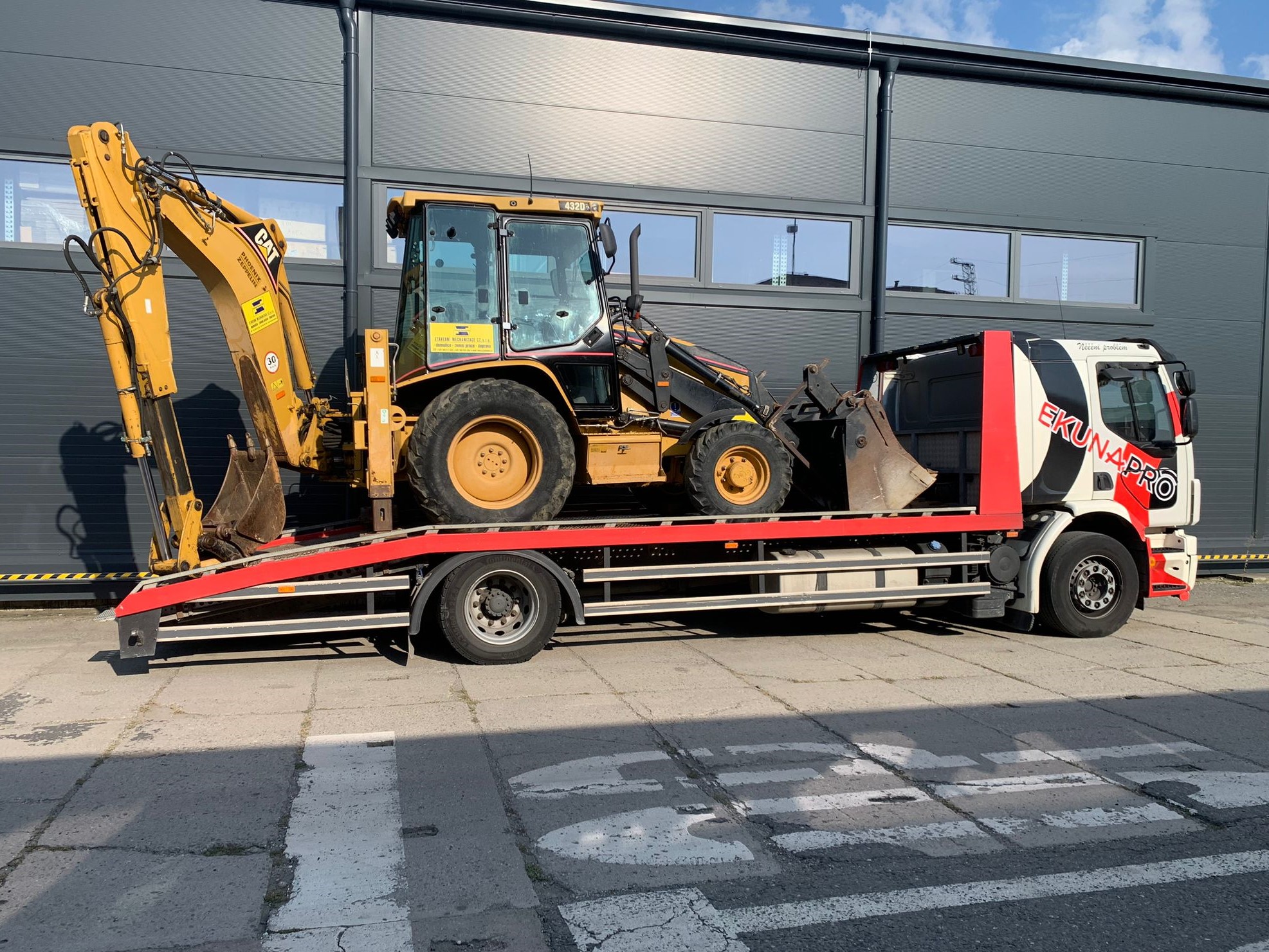 EKUNA PRO s.r.o. - autodoprava foto 2