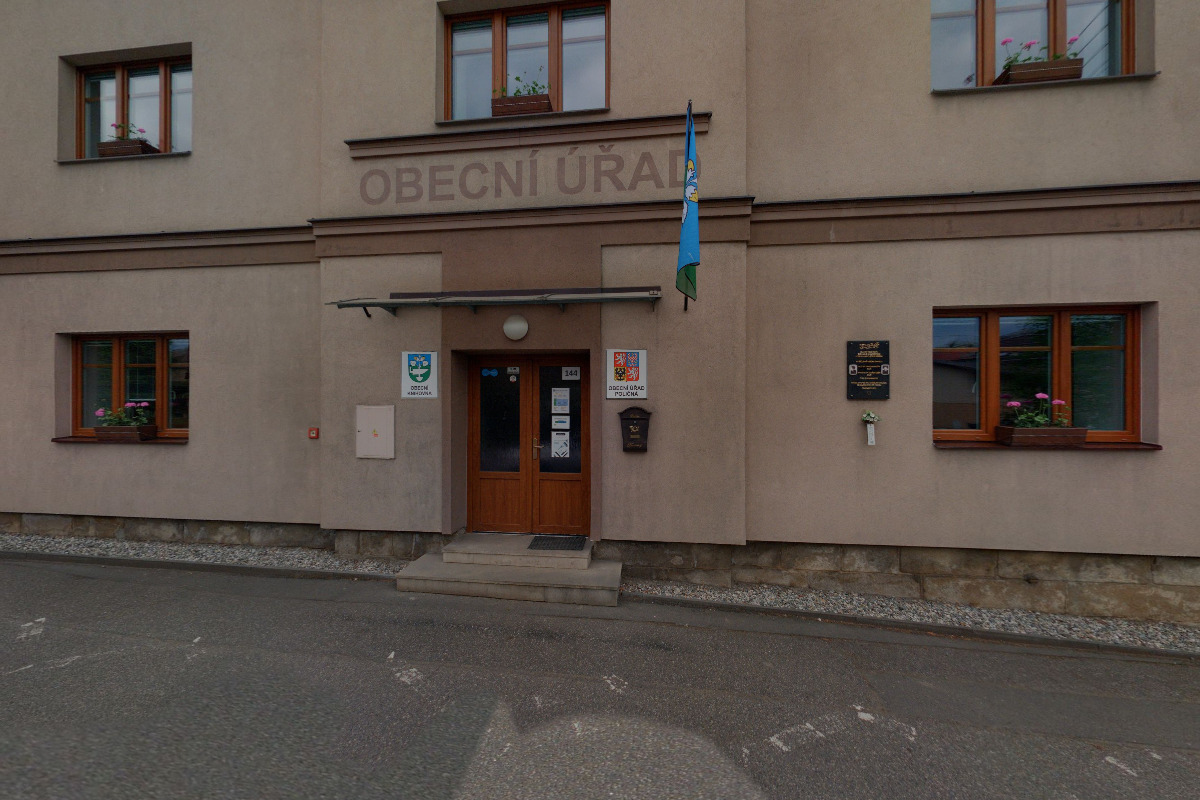 Obecní knihovna Poličná