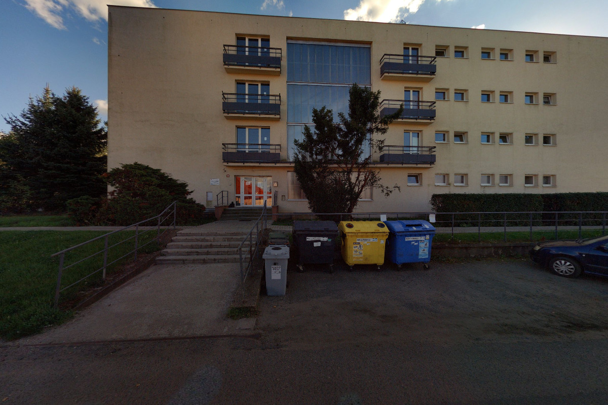 Svobodárna Pražská 2768