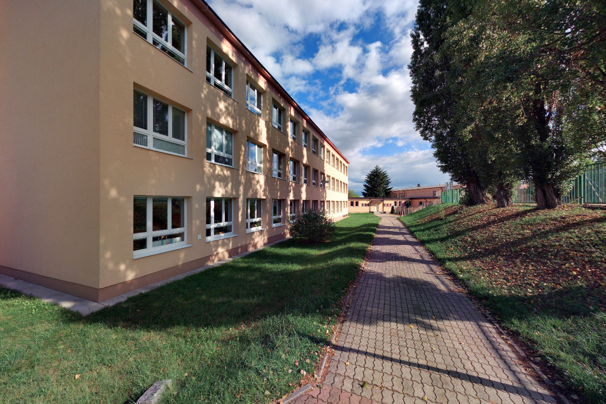 ZŠ Jirkov, Nerudova foto 6