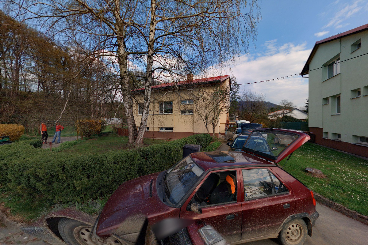 Čištění koberců a čalounění, profesionální úklid - Monika Škařupová