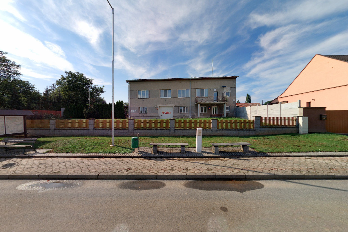 Radkova Lhota - obecní úřad foto 2