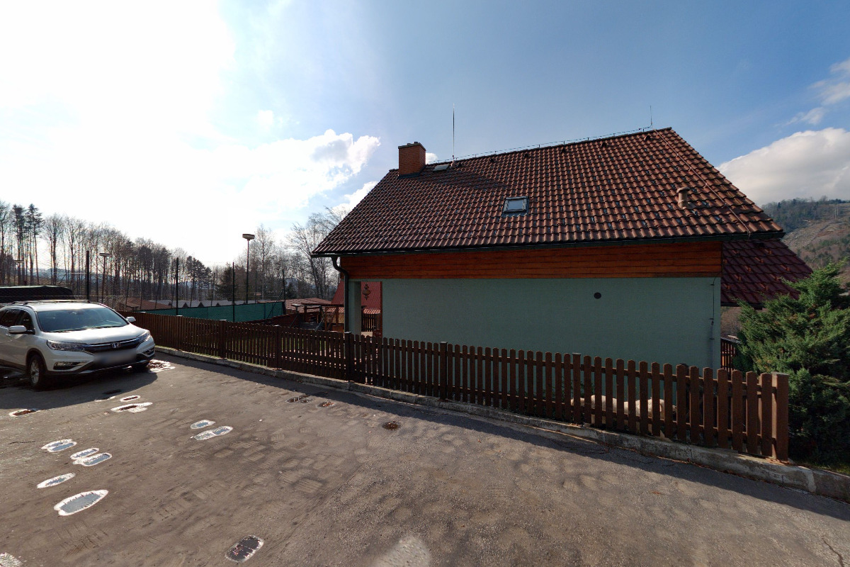 Pavel Tvrdoň - Rozvoz obědů