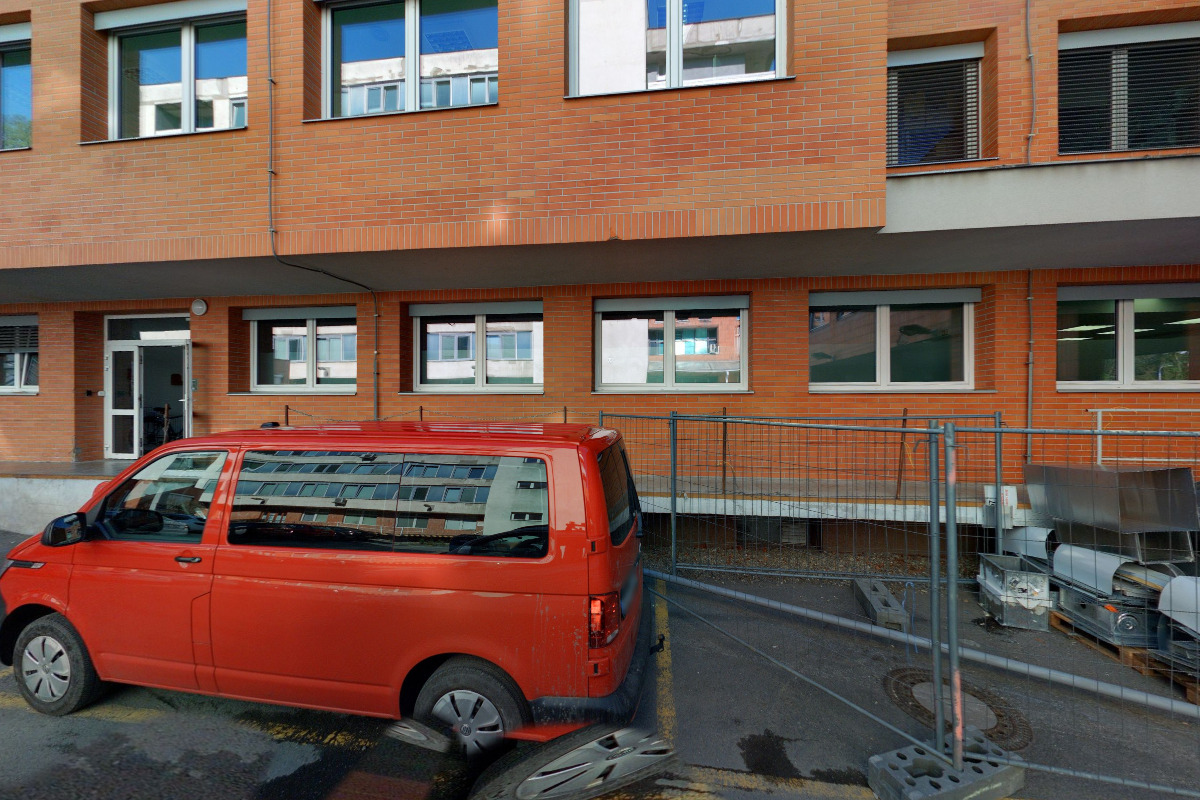 Oddělení centrální sterilizace - Krajská nemocnice T. Bati