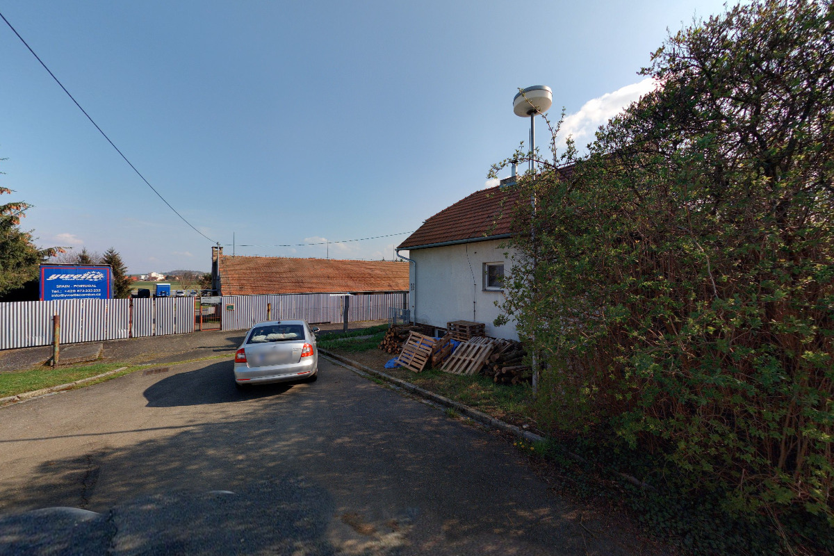 YWETTE CAMION 2000, spol. s r.o.