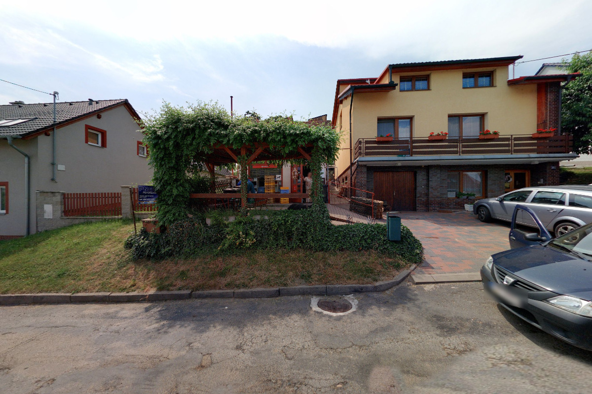 Smíšené zboží Pod Zámkem foto 5