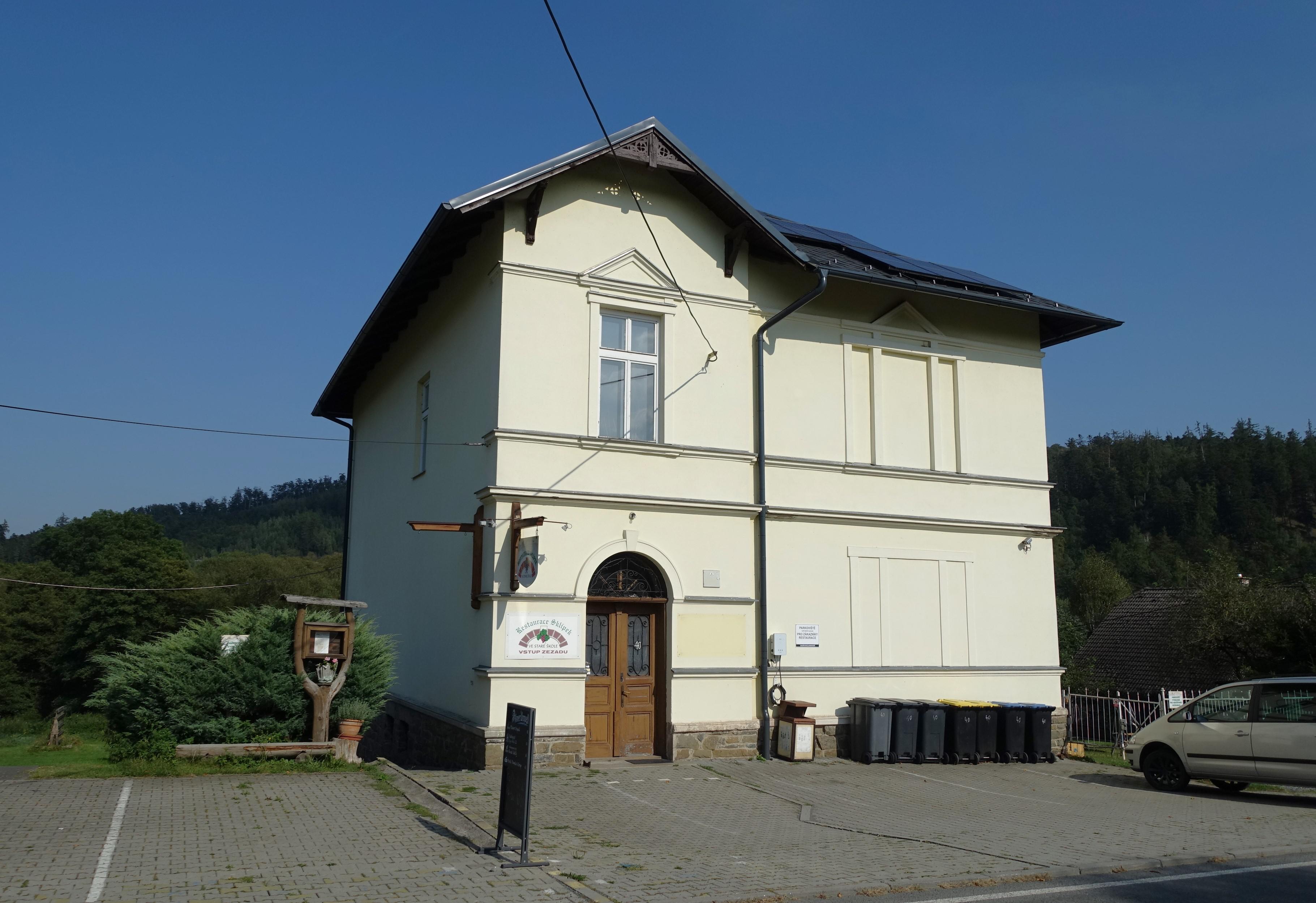 Restaurace Sklípek Ve Staré škole foto 3