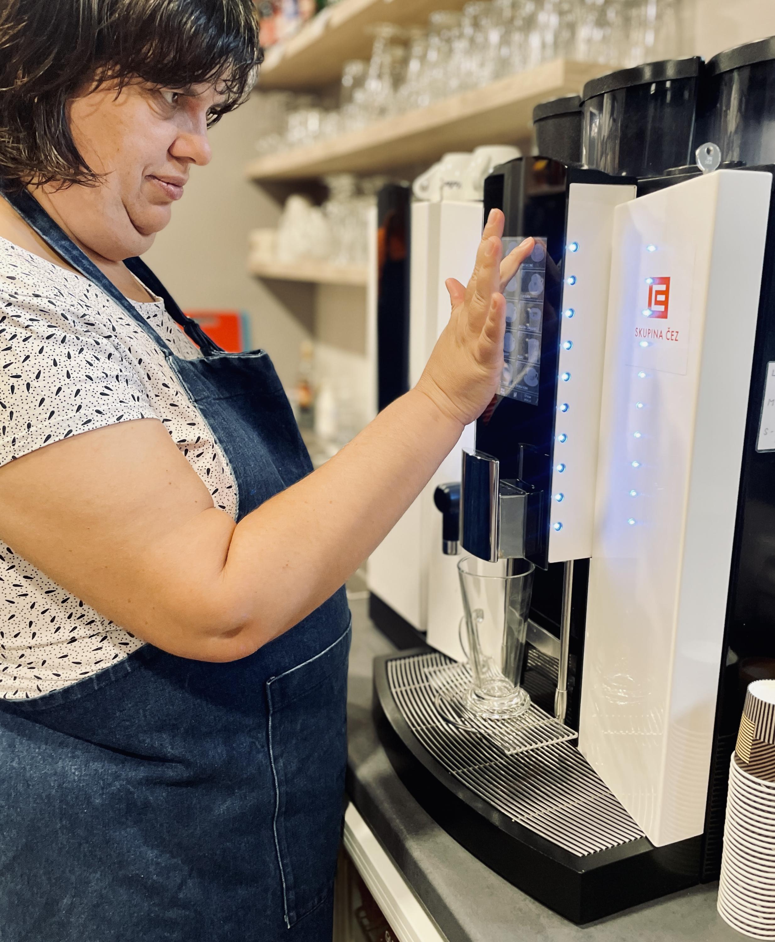 Kavárna v KC Moravia foto 3