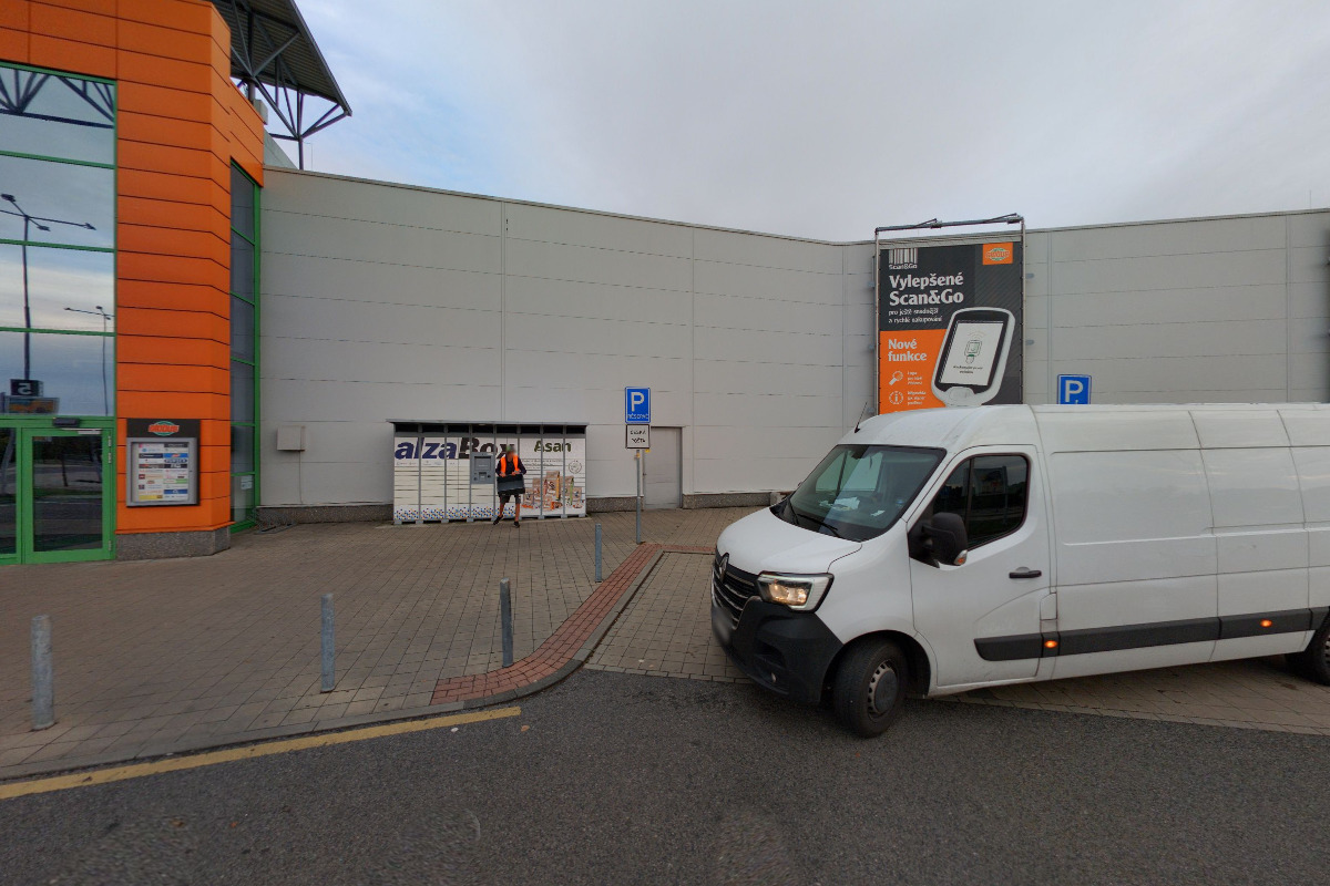 SPACE mobilní telefony foto 2