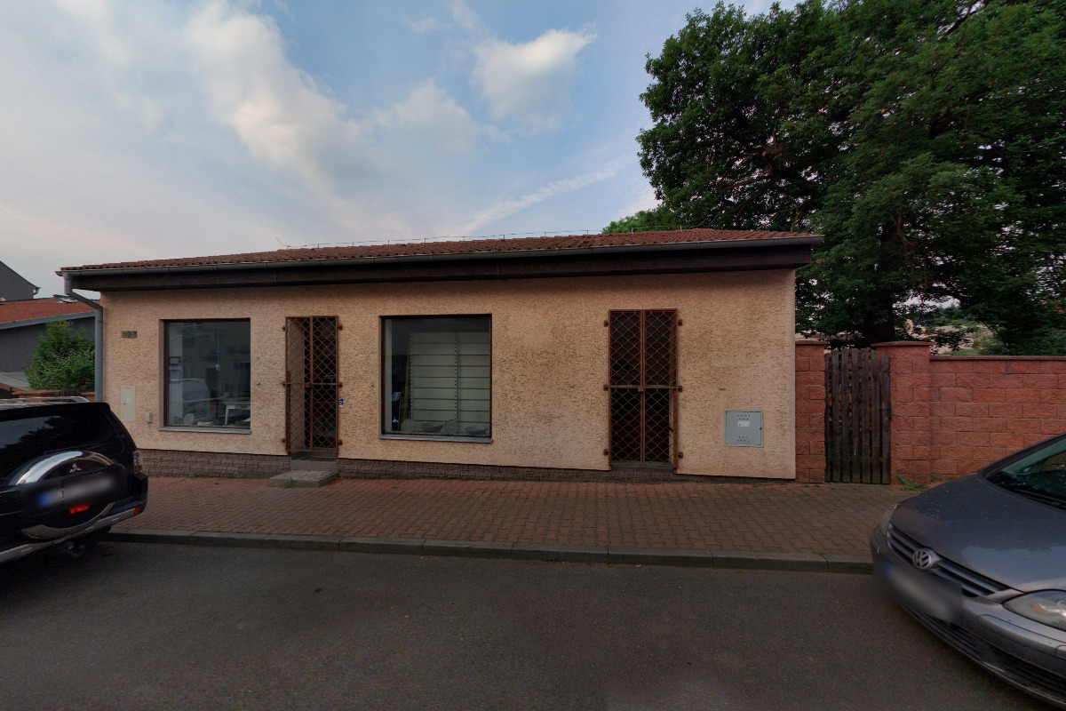 Roman Pevný - VYBAVENÍ AUTOSERVISU foto 6