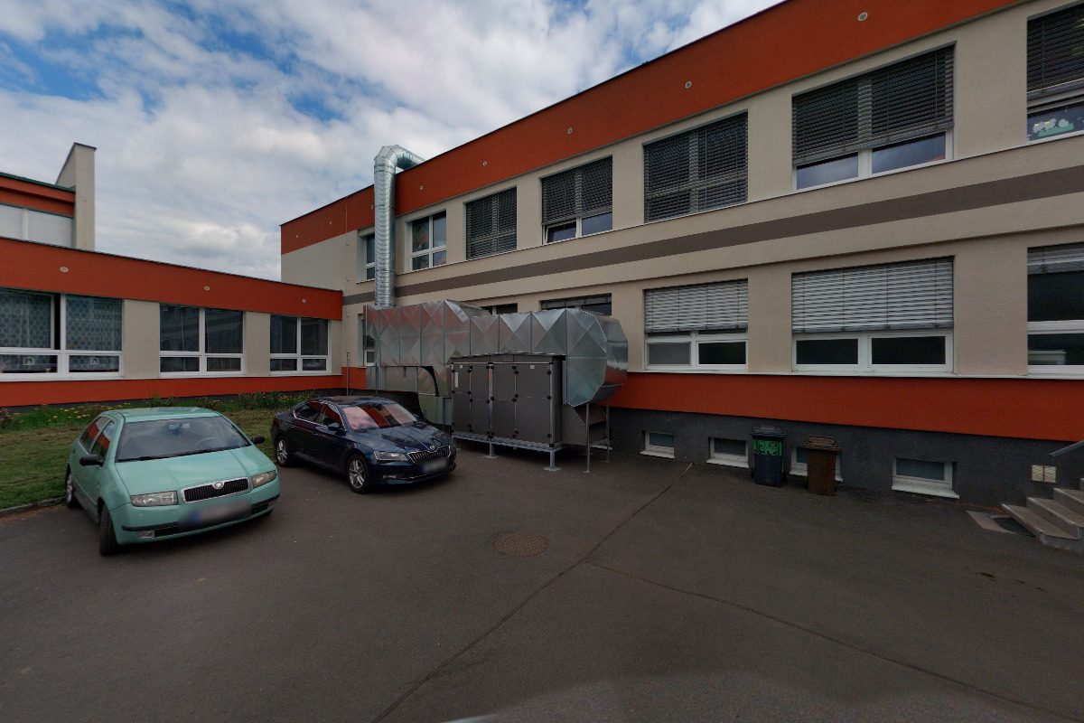 ZŠ Chomutov, Akademika Heyrovského foto 5