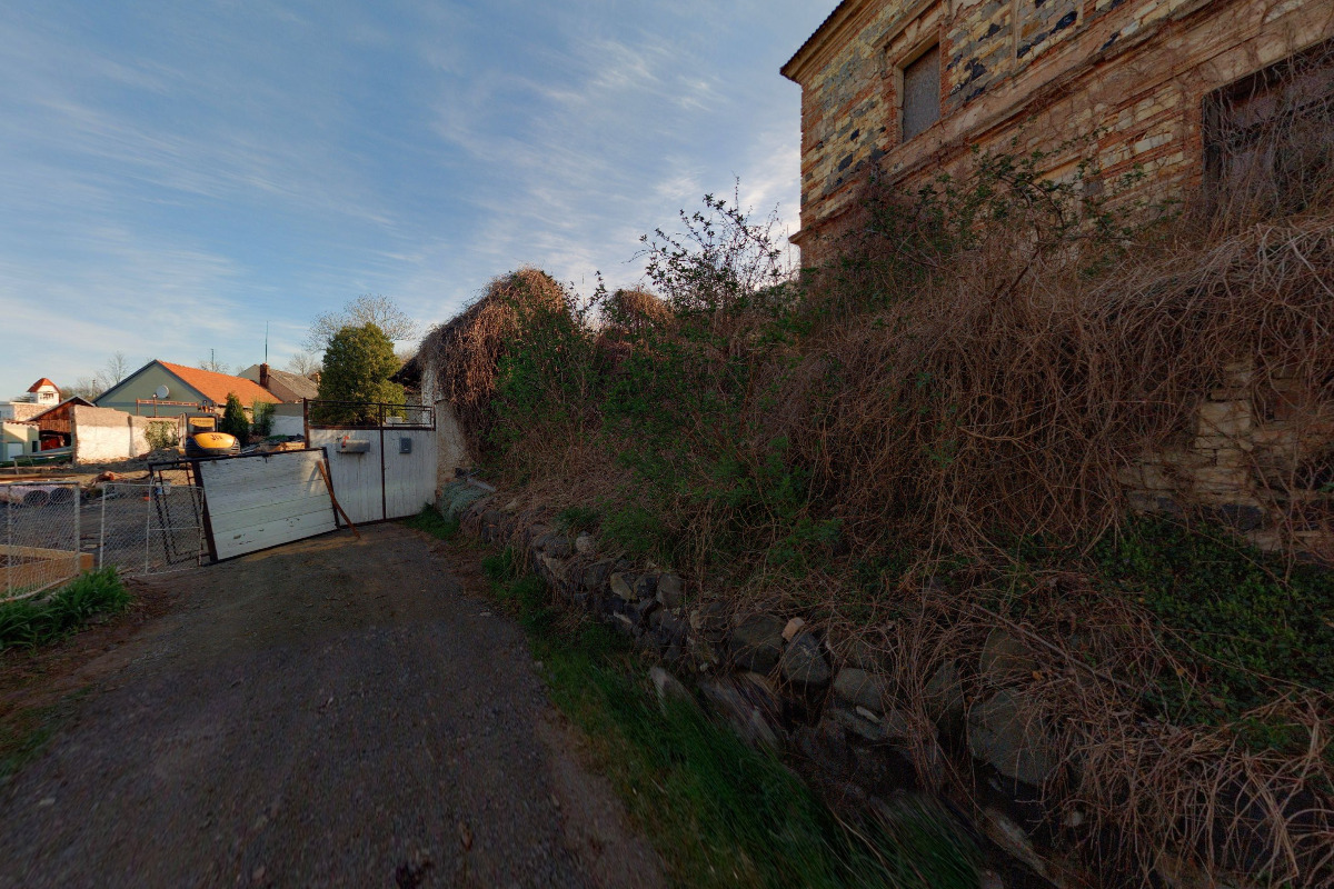 Římskokatolická farnost Klapý