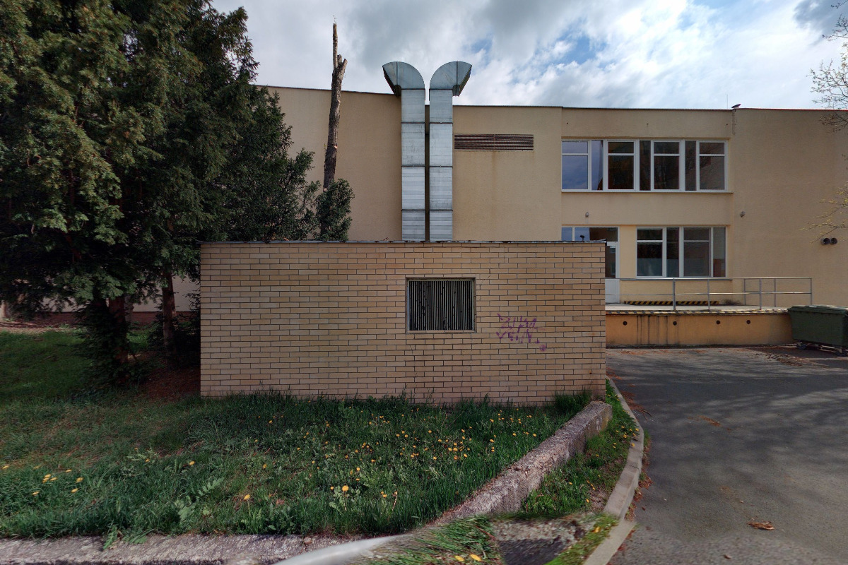 ZŠ Chomutov, Hornická foto 2