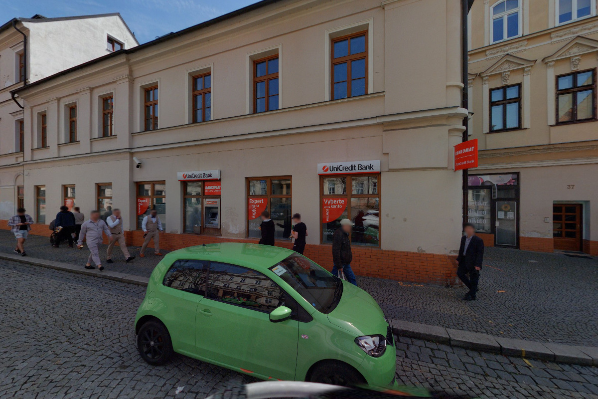 UniCredit Bank Czech Republic and Slovakia, a.s. foto 4