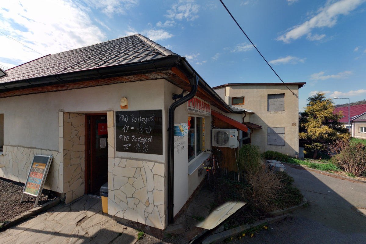 HRUŠKA - Renata Fojtíková foto 2