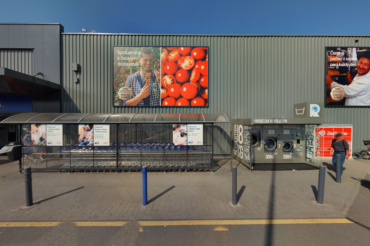 Bankomat Komerční banky foto 2