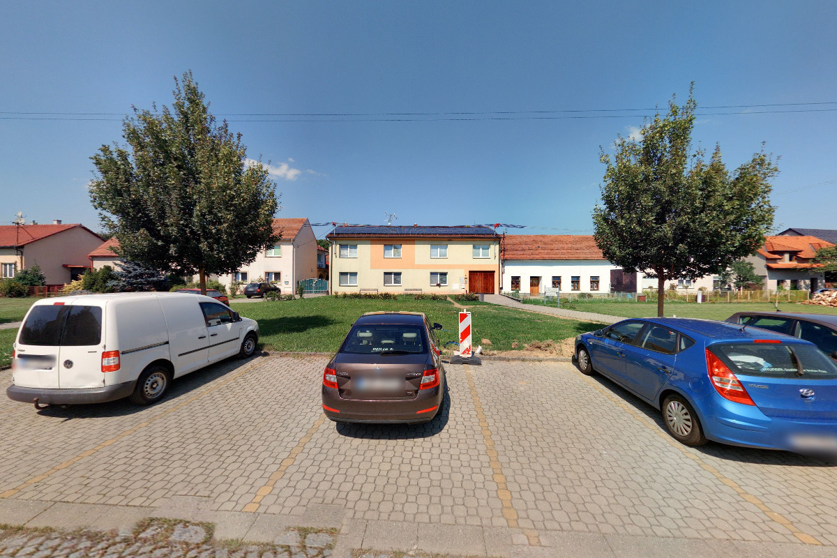 Oblastní charita Uherské Hradiště - Dům s chráněnými byty Březolupy foto 2