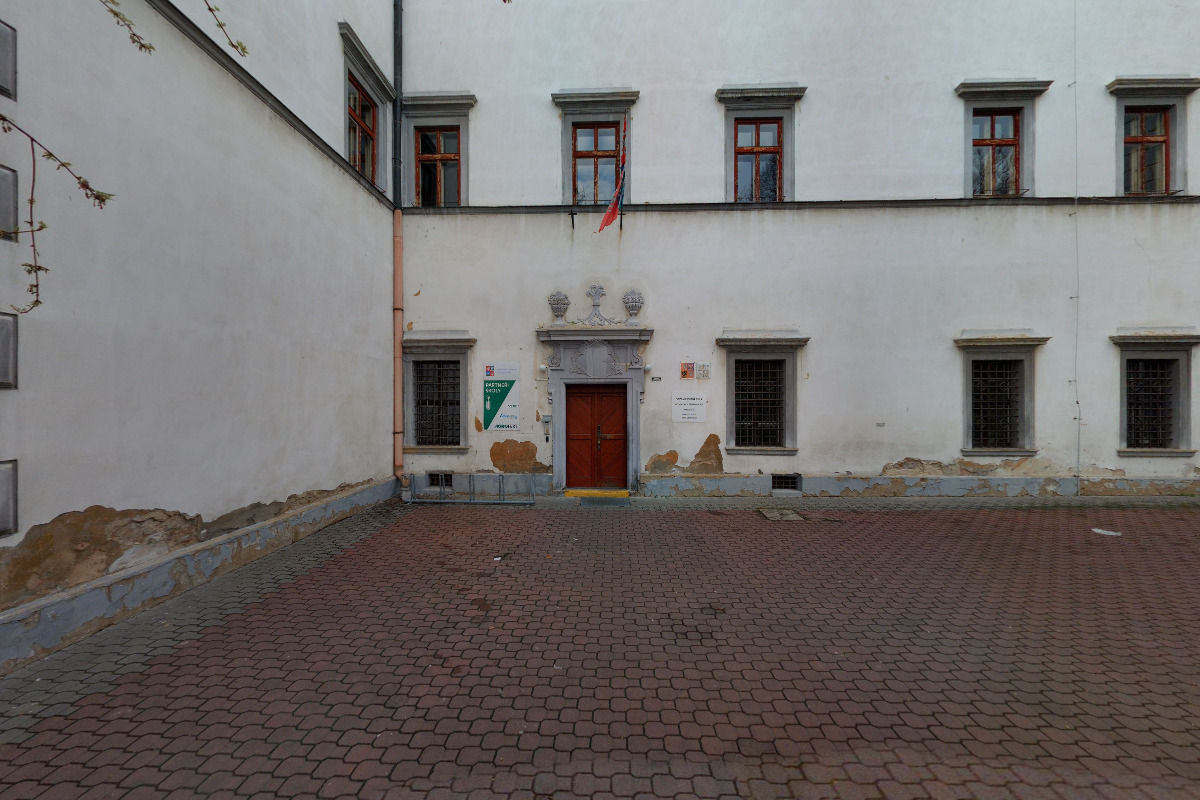 Střední odborná škola technická a zahradnická, Lovosice foto 2