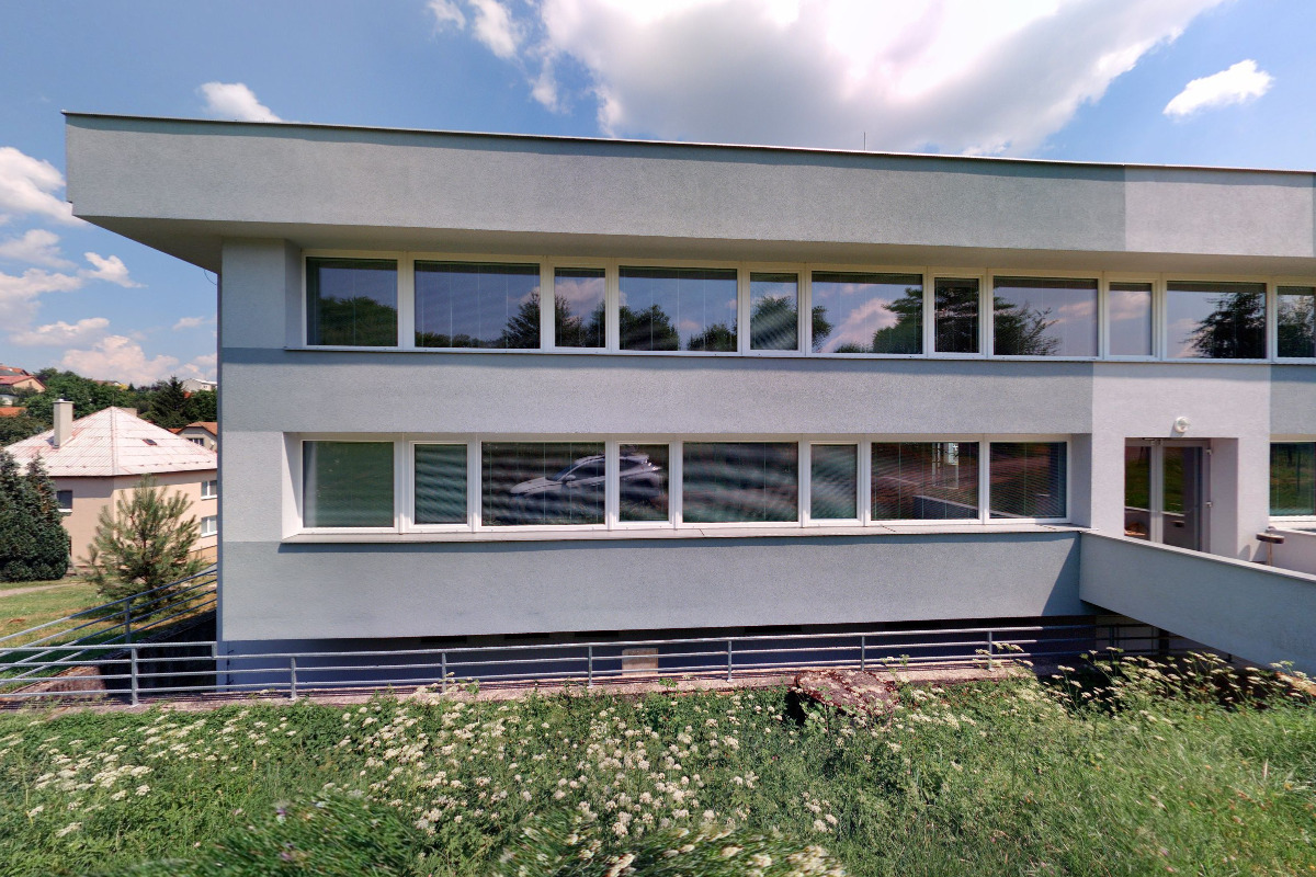 Obecní knihovna Březůvky