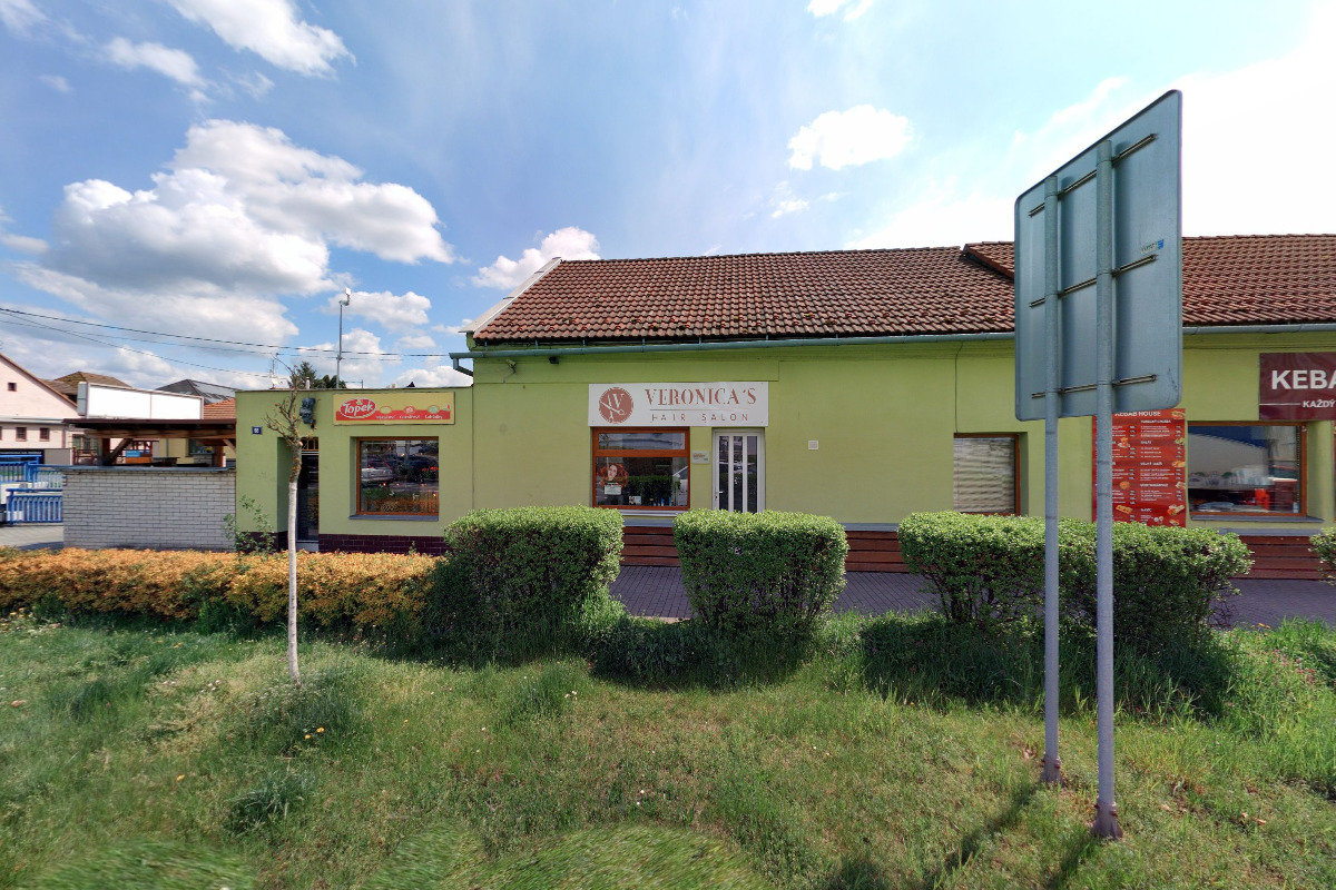Veronica’s Hair Salon