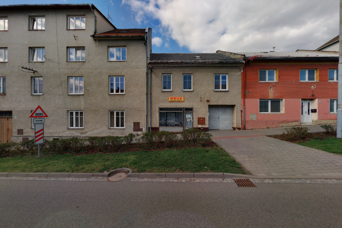 René Krčmář - Opravna obuvi foto 2