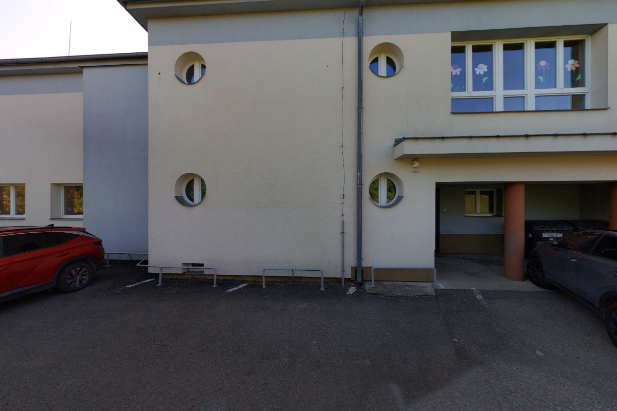 ZUŠ Alfréda Radoka, ZŠ Zašová