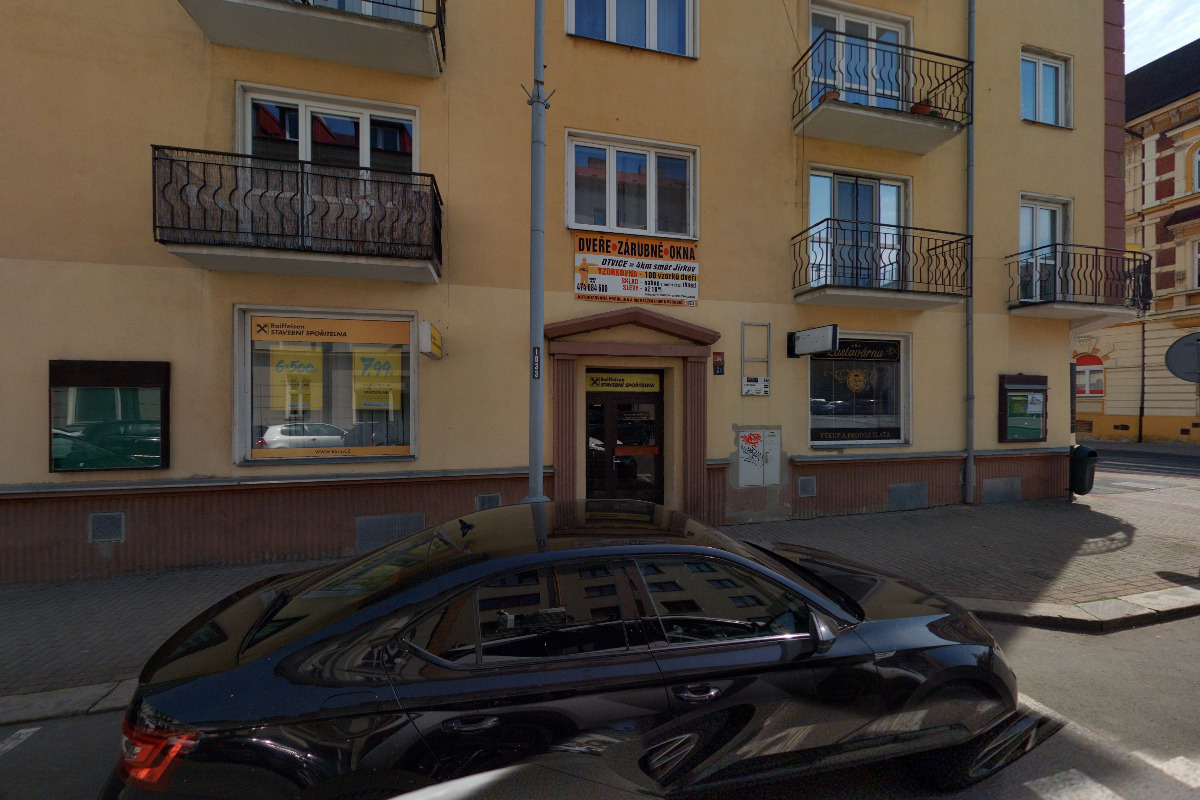 Kateřina Zralíková - poradce Raiffeisen stavební spořitelna a.s.