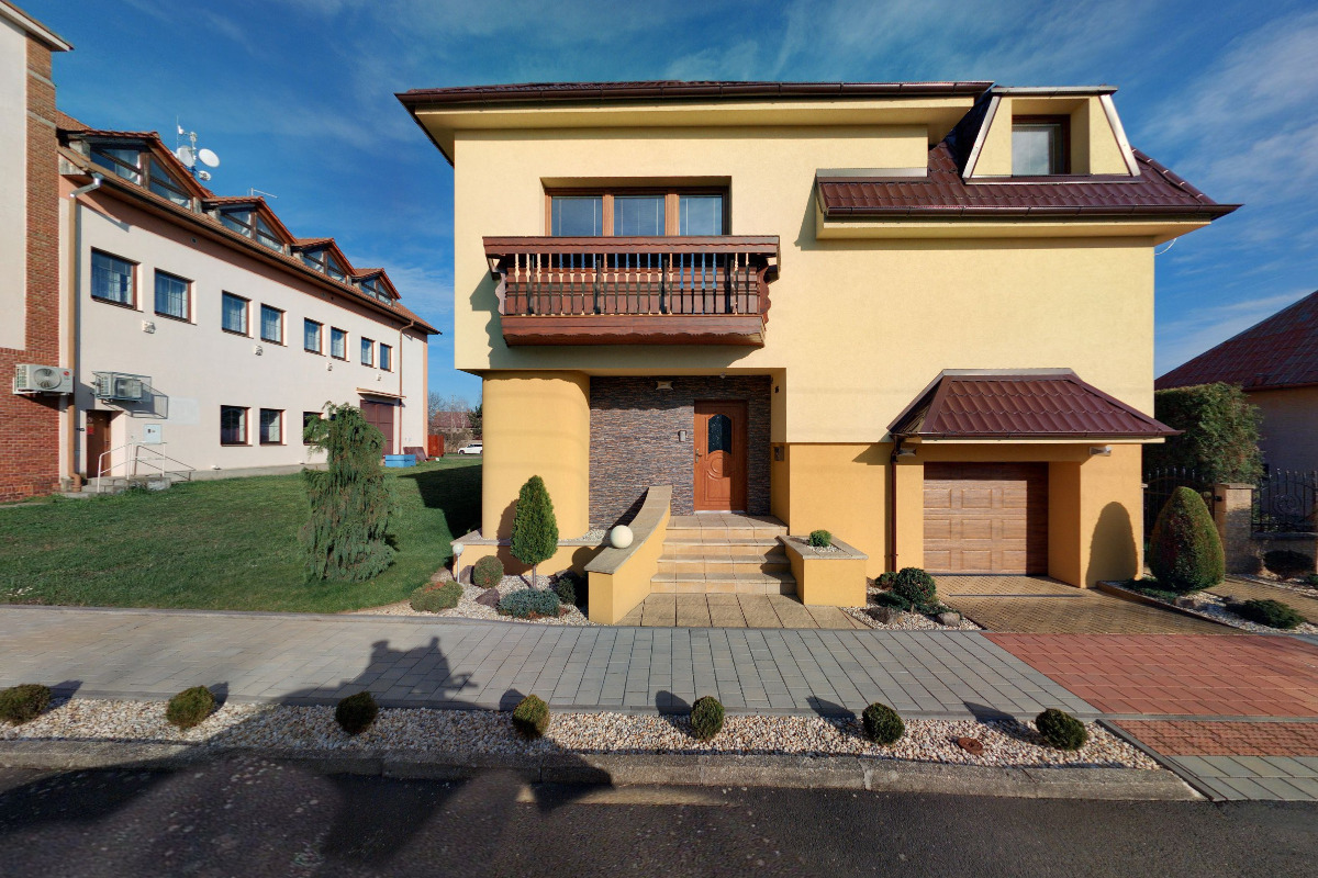 HMREKO.cz - Rekonstrukce bytů, hodinový manžel foto 5