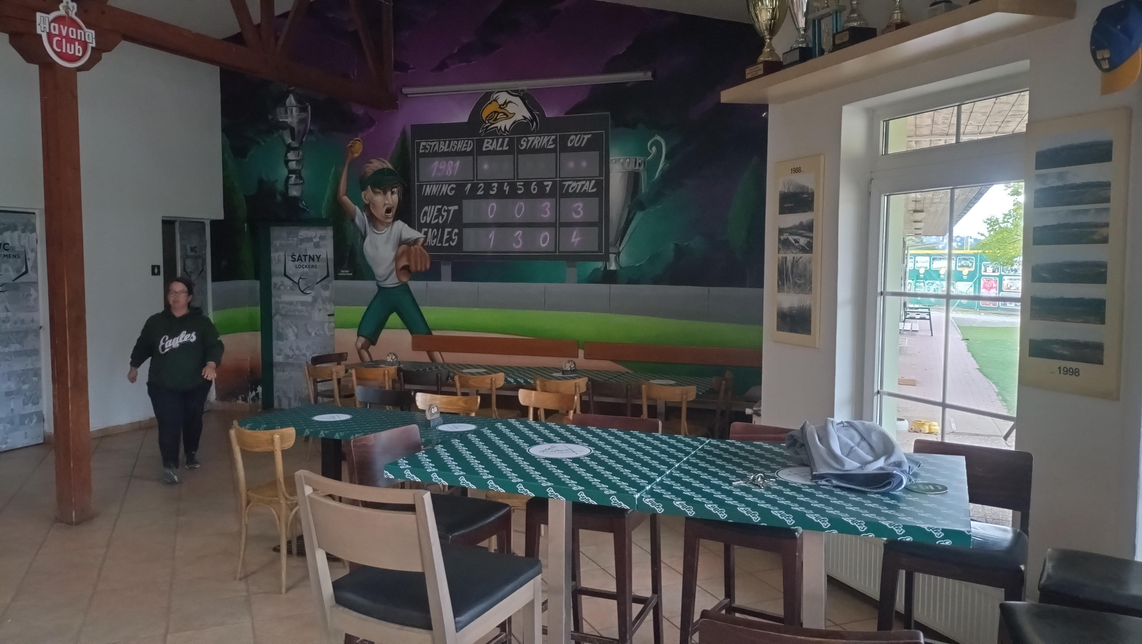 Dogout cantina foto 4