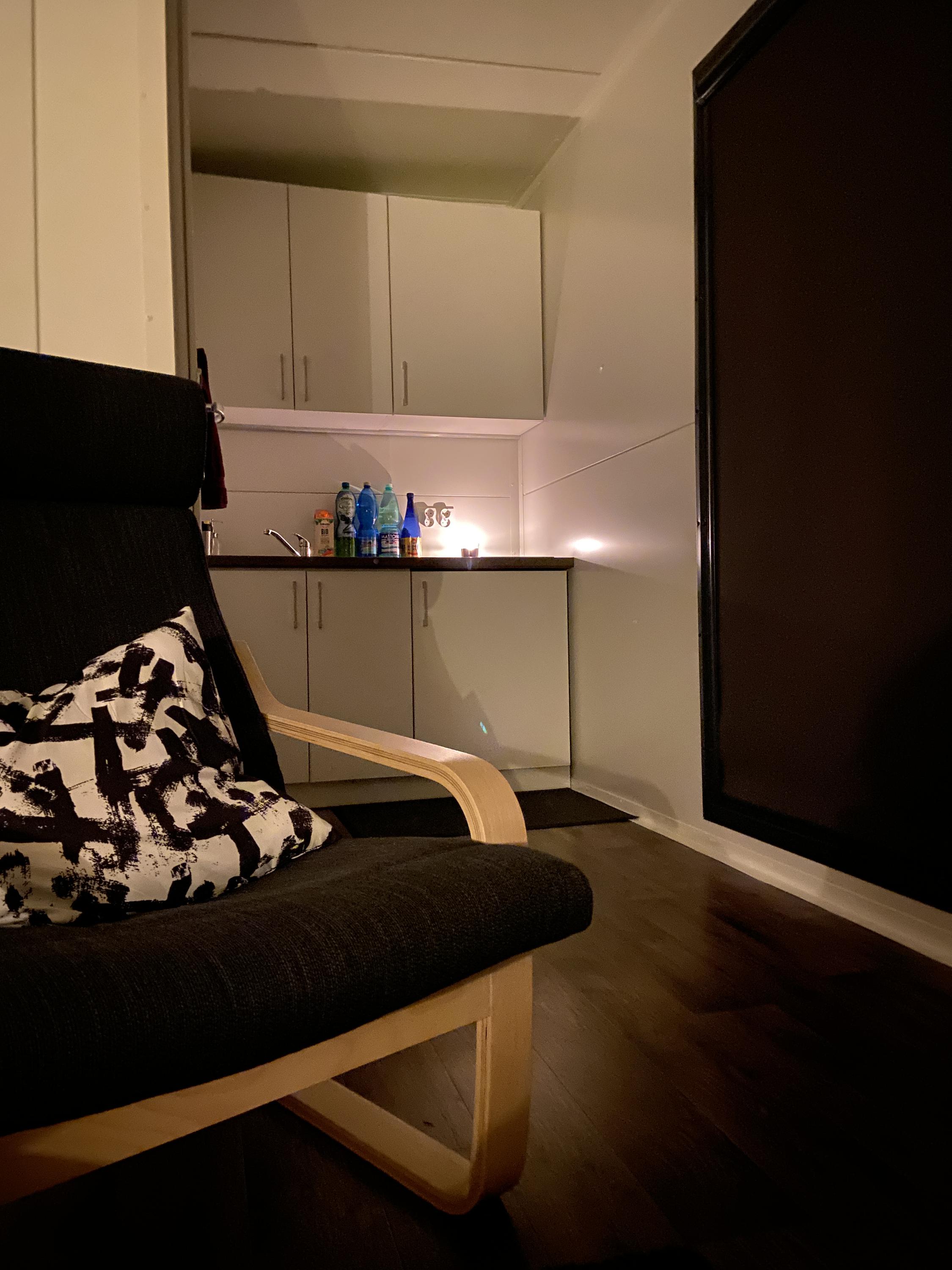 Átma, pobyt ve tmě foto 2