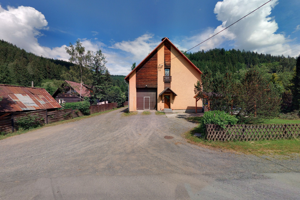 Tomáš Chuděj - zemní práce