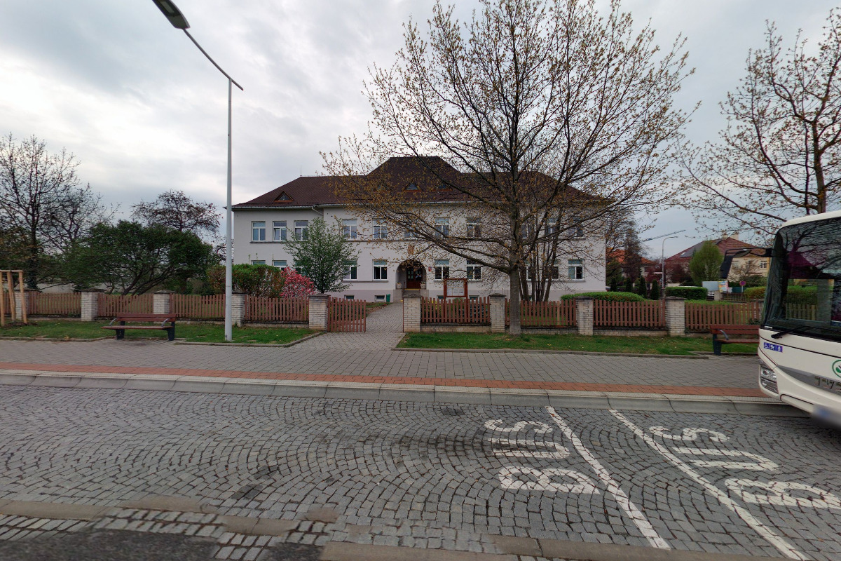 Odborné učiliště a Základní škola Holešov