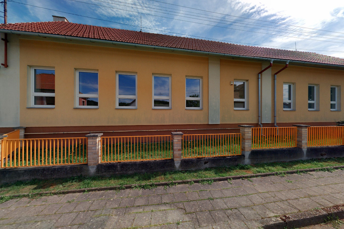 ZŠ a MŠ Rokytnice foto 2