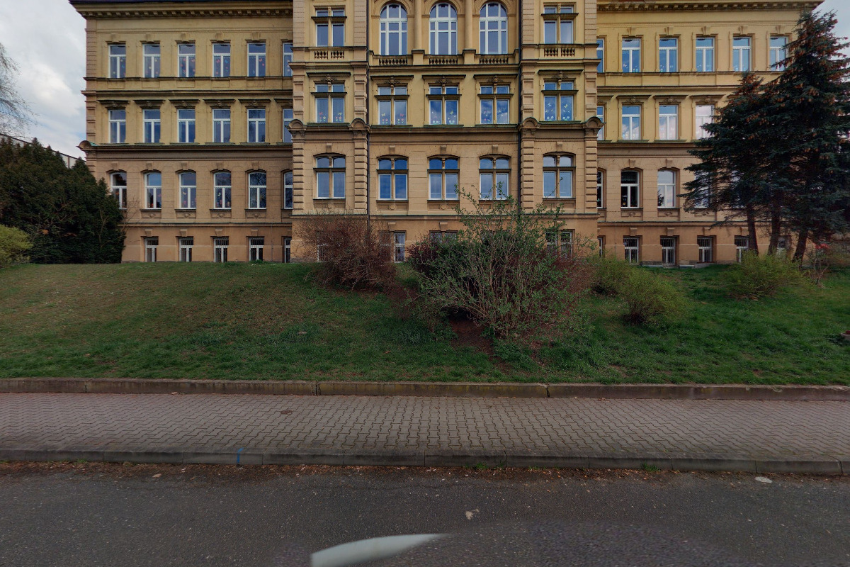 Unie rodičů a přátel Základní školy Dr. Miroslava Tyrše Děčín II