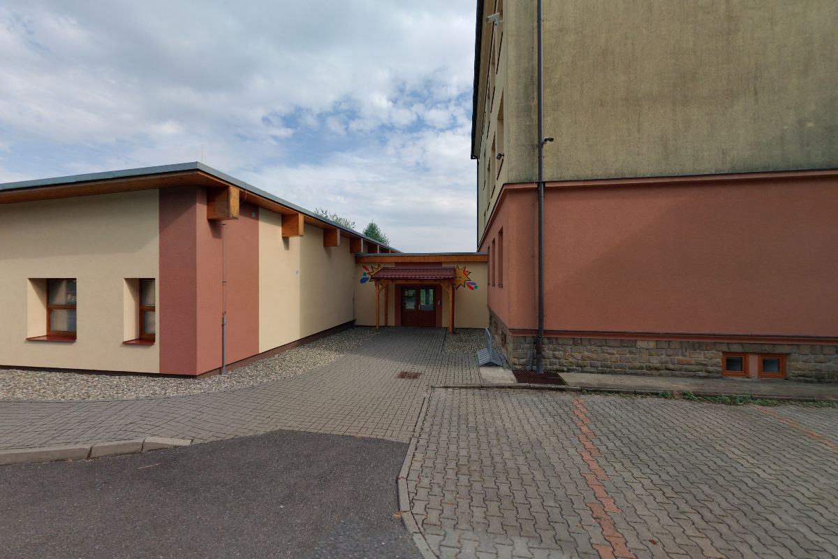 ZŠ Starý Hrozenkov