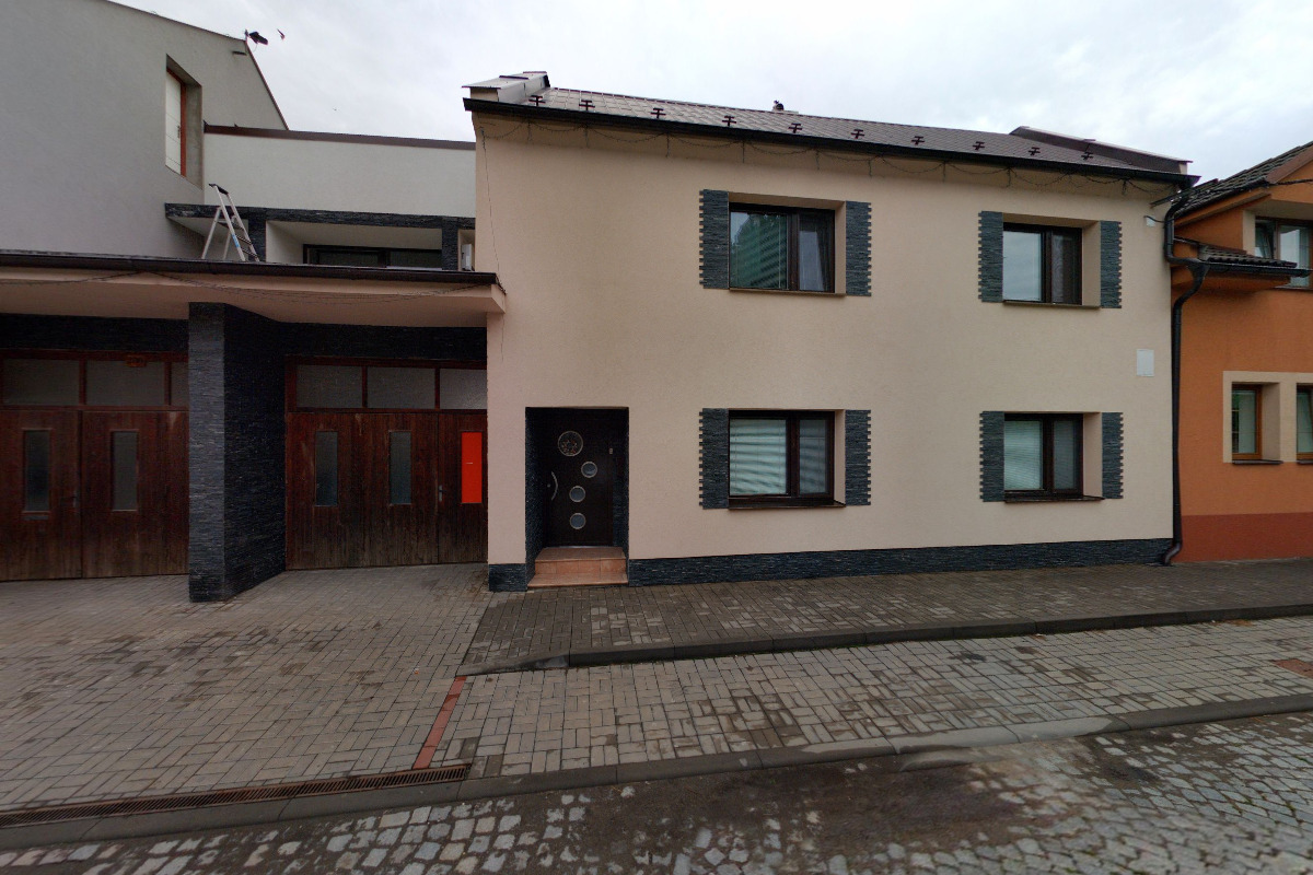 autobusy Juřen, s.r.o.