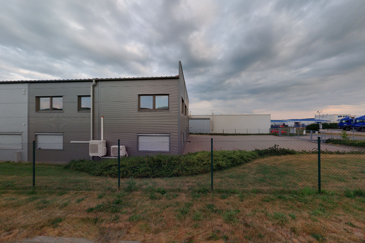 KUTNAK AUTOMOTIVE s.r.o.