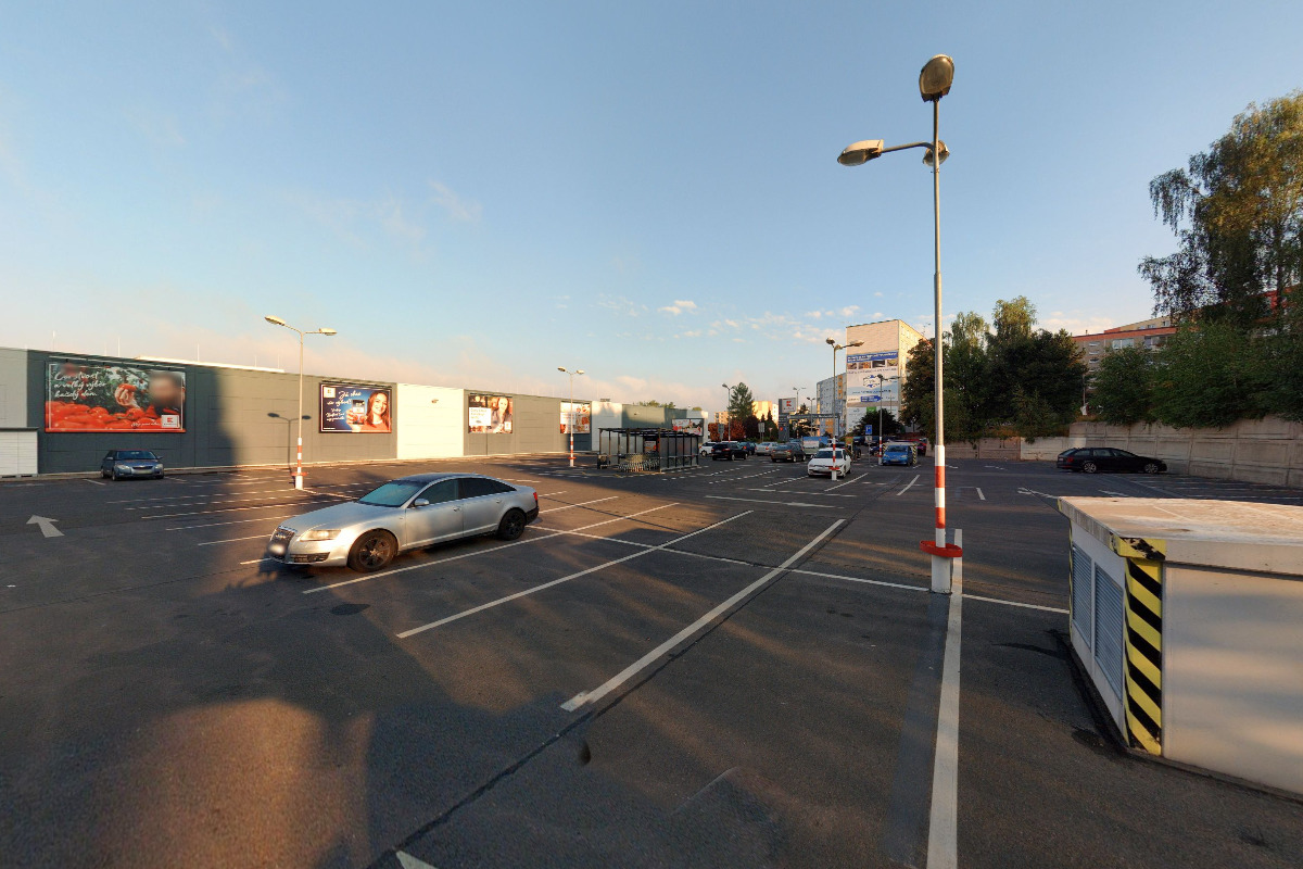 Dobíjecí stanice E.ON Drive