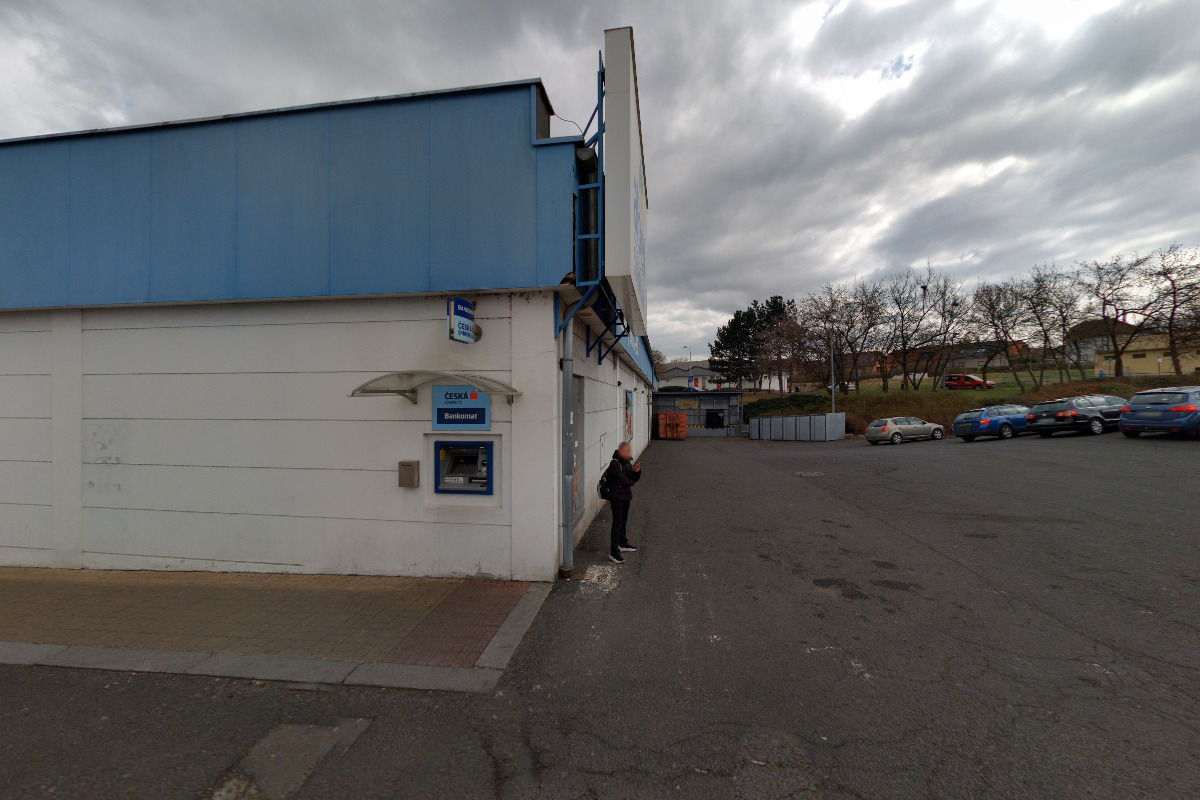 Bankomat České spořitelny foto 2