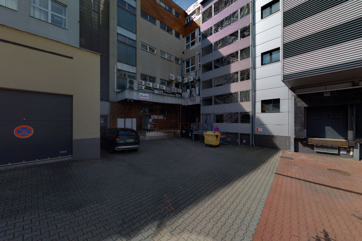 Bankomat České spořitelny foto 2