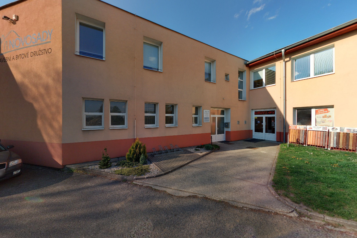 NOVOSADY, stavební bytové družstvo foto 2