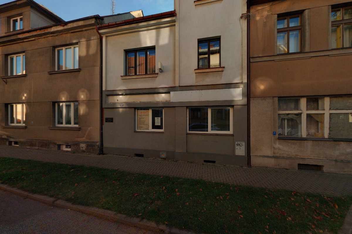 Jindra Věchtová - Studio Henrieta foto 2