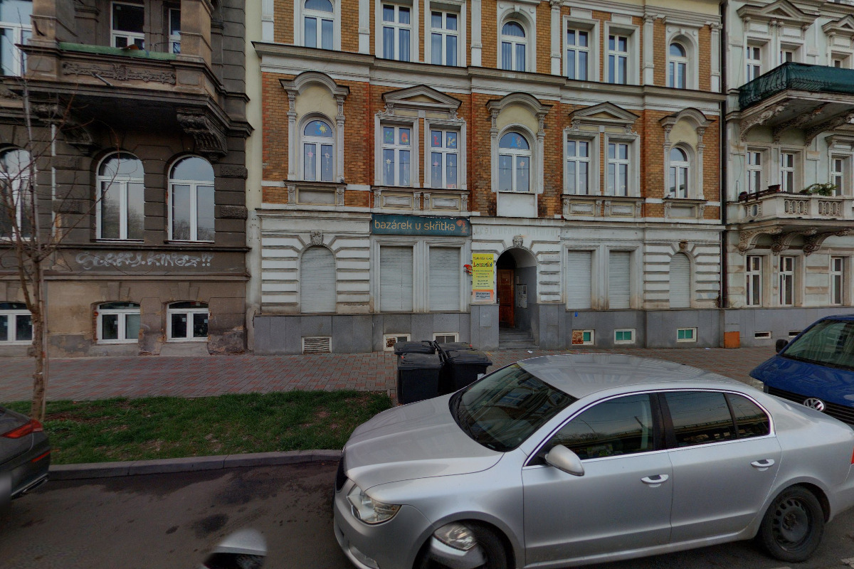 in PROJEKT LOUNY ENGINEERING, s.r.o.